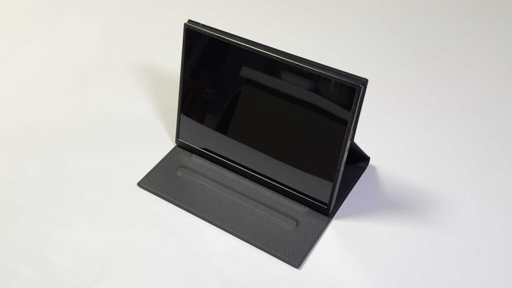 케이스가 장착된 Zeuslap Z10T 노트북 보조모니터